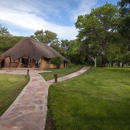 Tuli Safari Lodge Lentswelemoriti Eksteriør bilde